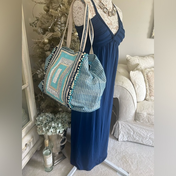 NWOT America & Beyond tote - Picture 6 of 7